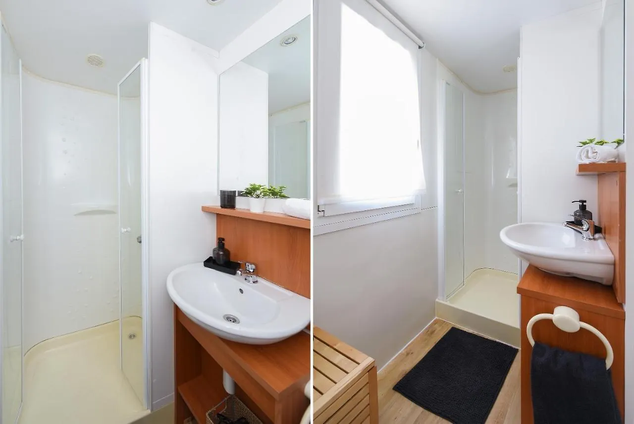 Prázdninový dům Mia Mobile Home With Jacuzzi Ždrelac