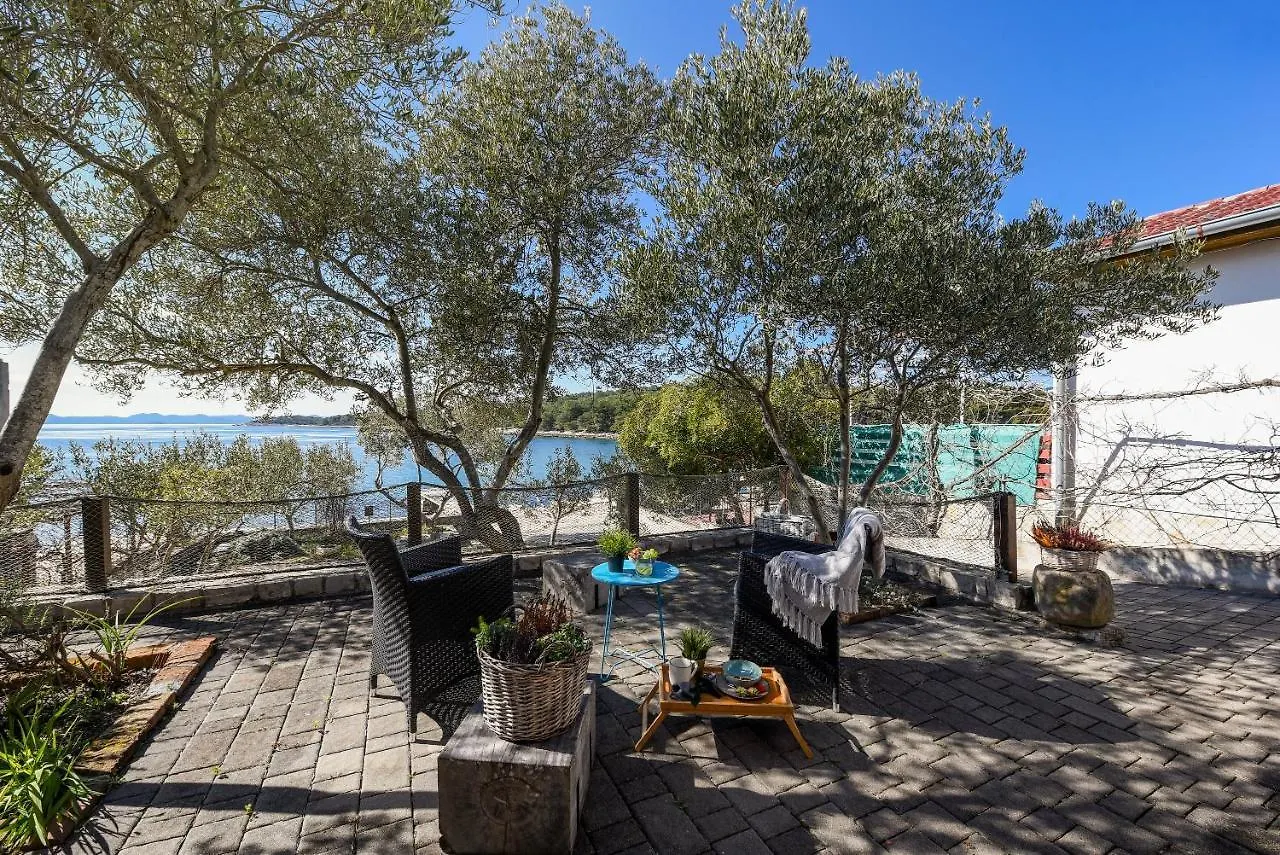 Mia Mobile Home With Jacuzzi Zdrelac 0*,  Croatia